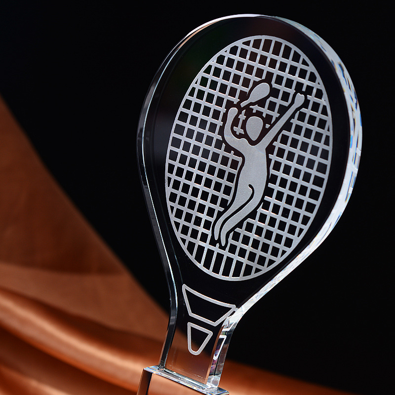 Customized Crystal Trophy Badm - Badminton Europe 评论和价格