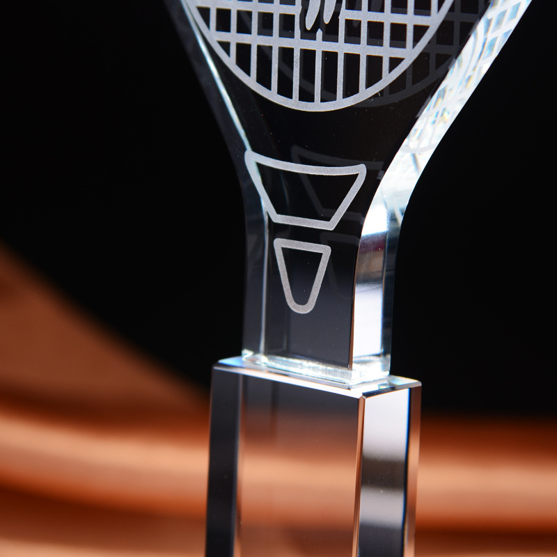 Customized Crystal Trophy Badm - Badminton Europe 评论和价格